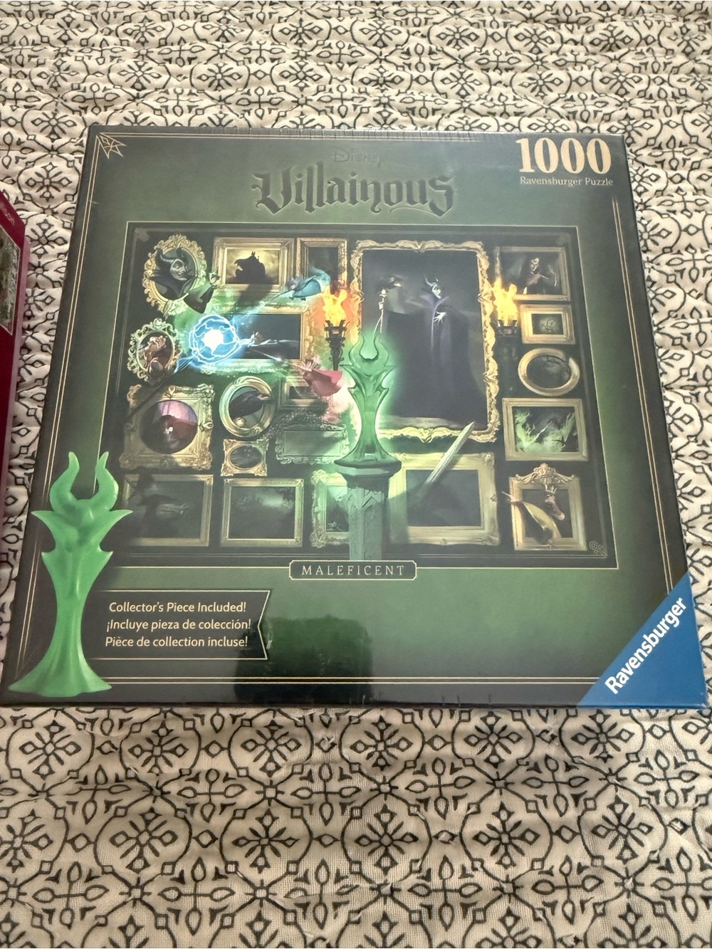Ravensburger Villainous Maleficent 1000-Piece Puzzle — Green and Black Artwork